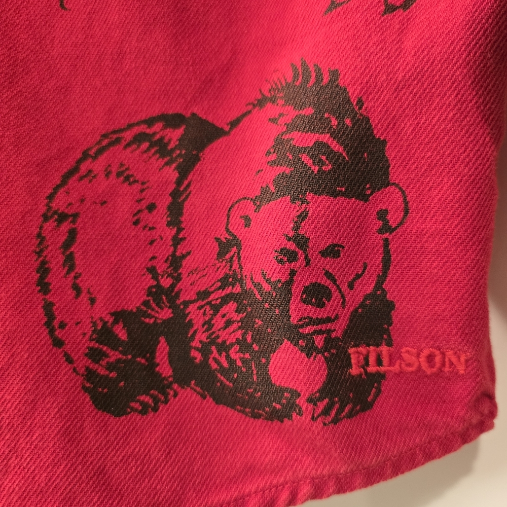 Filson Alaskan Guide Shirt XL Red Black Cotton Button Up Long Sleeve Wolves Bear - Picture 3 of 5